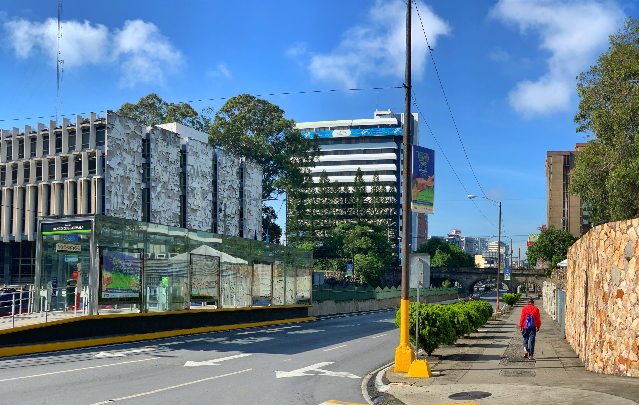Estación Banco de Guatemala del Transmetro (Línea 13)