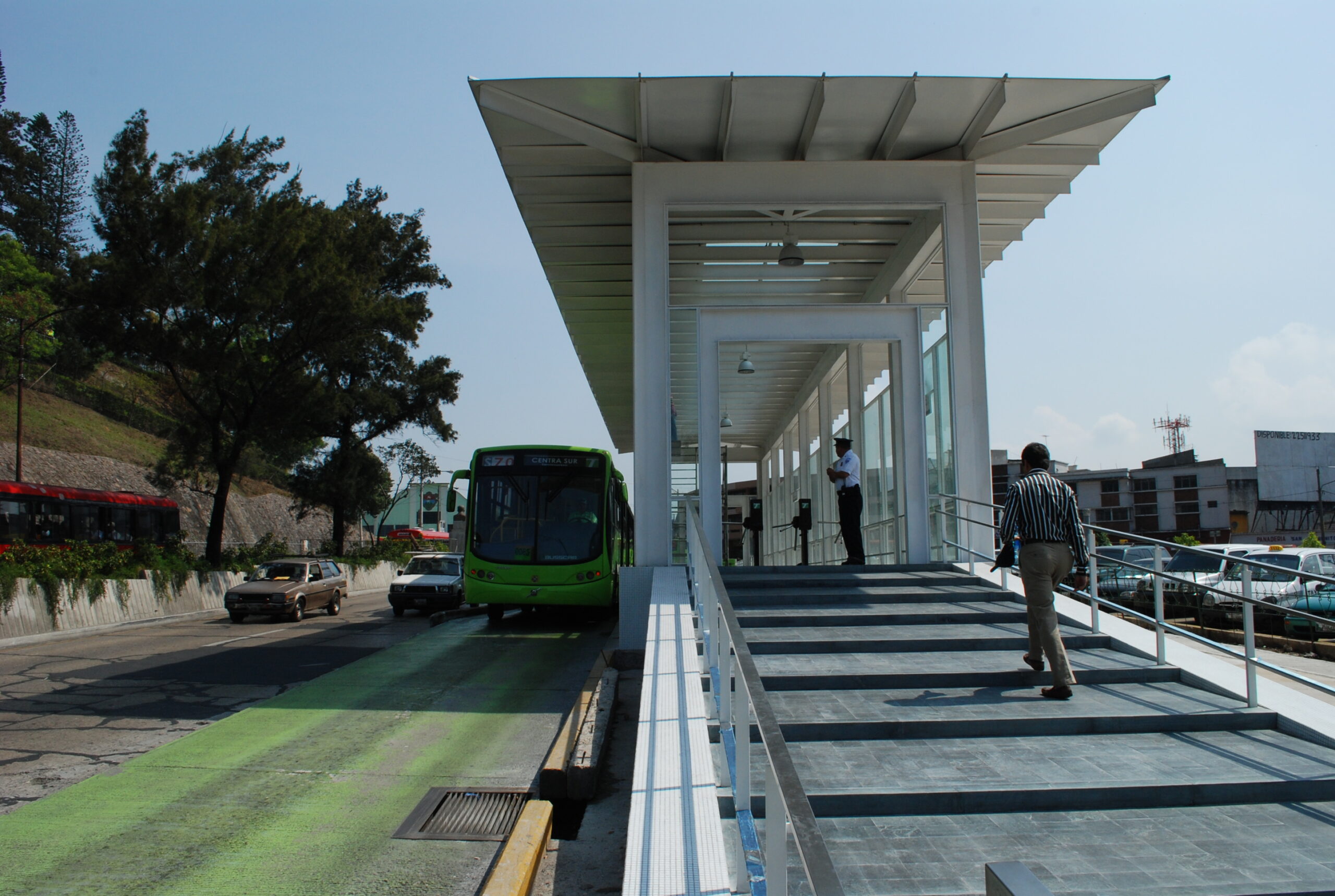 Autobús del sistema BRT Transmetro en Ciudad de Guatemala (imagen ilustrativa)